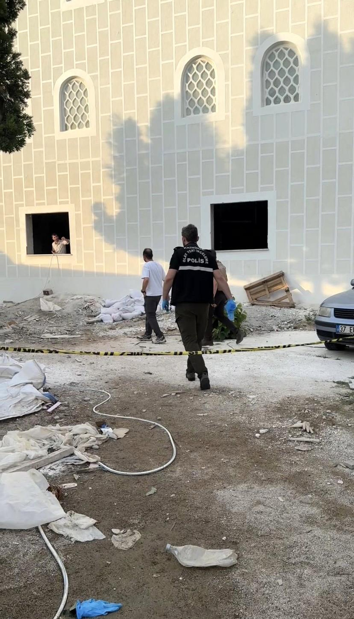 Cami İnşaatında İş Kazası: 1 Ölü, 1 Ağır Yaralı