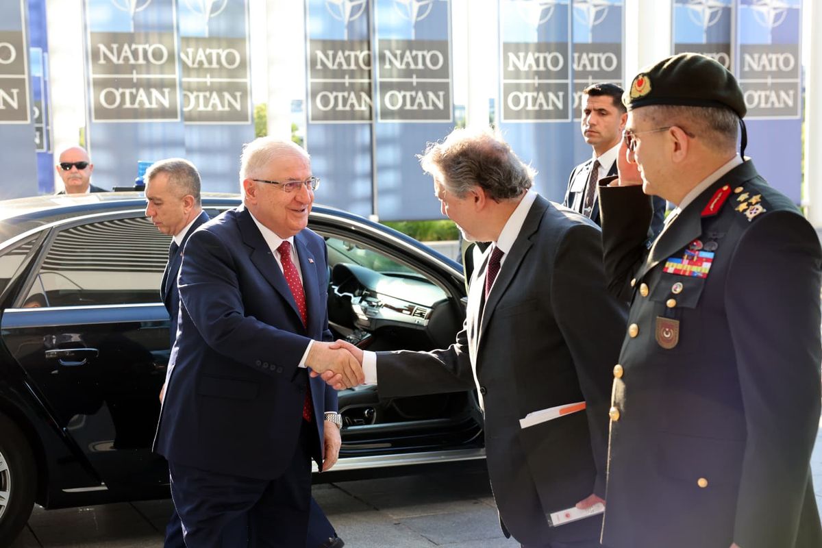 Bakan Güler NATO Toplantısında