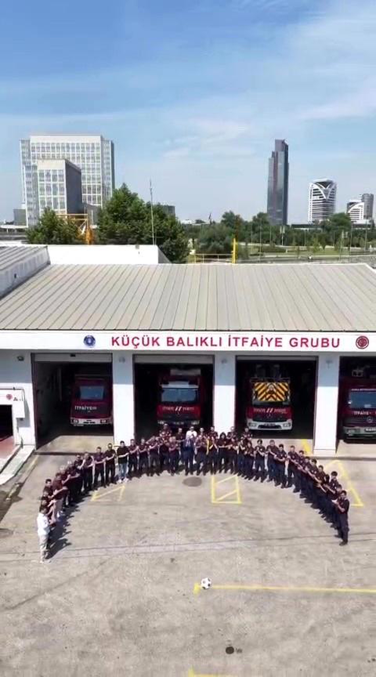Bursa itfaiyesi\'nden milli takımımıza anlamlı destek