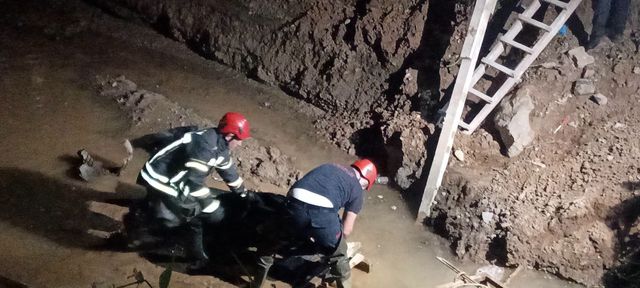 İnşaat temelinde elektrik akımı şüphesi
