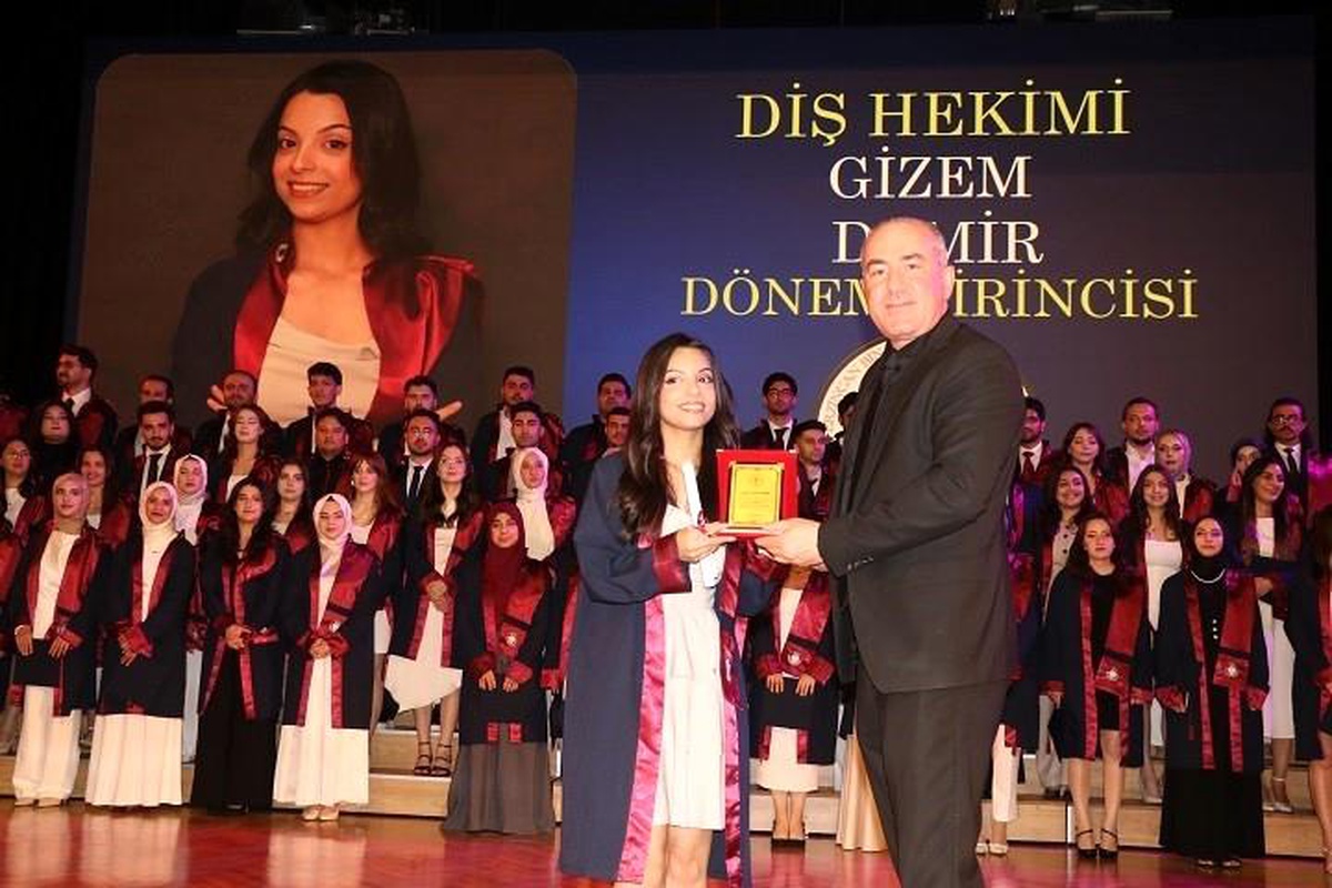 Diş Hekimliği Fakültesi Mezuniyet Töreni