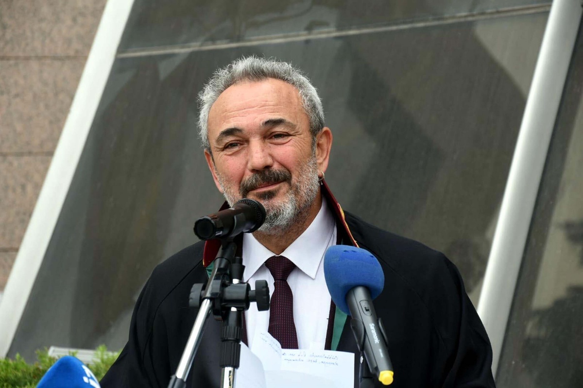 İzmir Barosu Eski Başkanı Özkan Yücel Hayatını Kaybetti