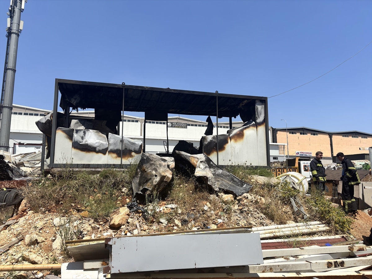 Gaziantep\'te metal atölyesinde yangın