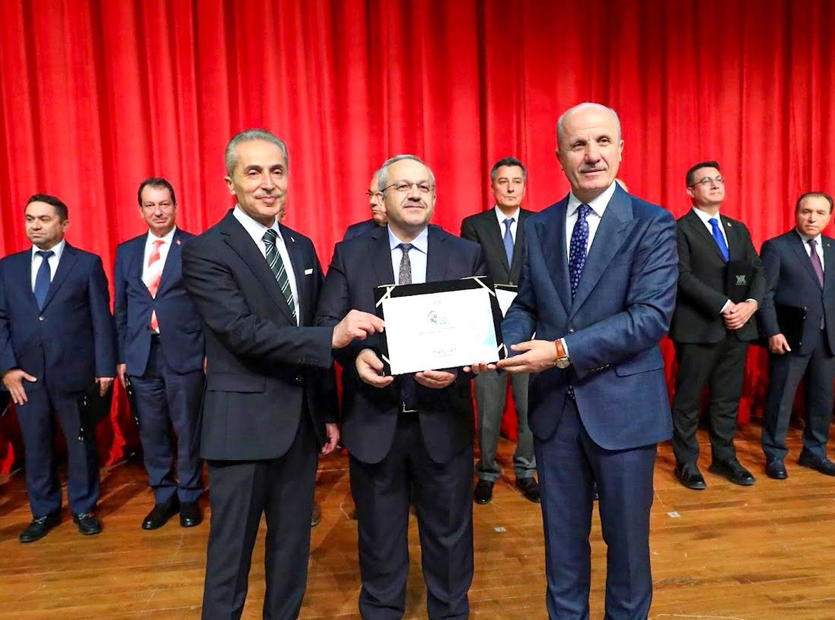 Hitit Üniversitesi\'ne \'Spor Dostu Kampüs\' Ünvanı