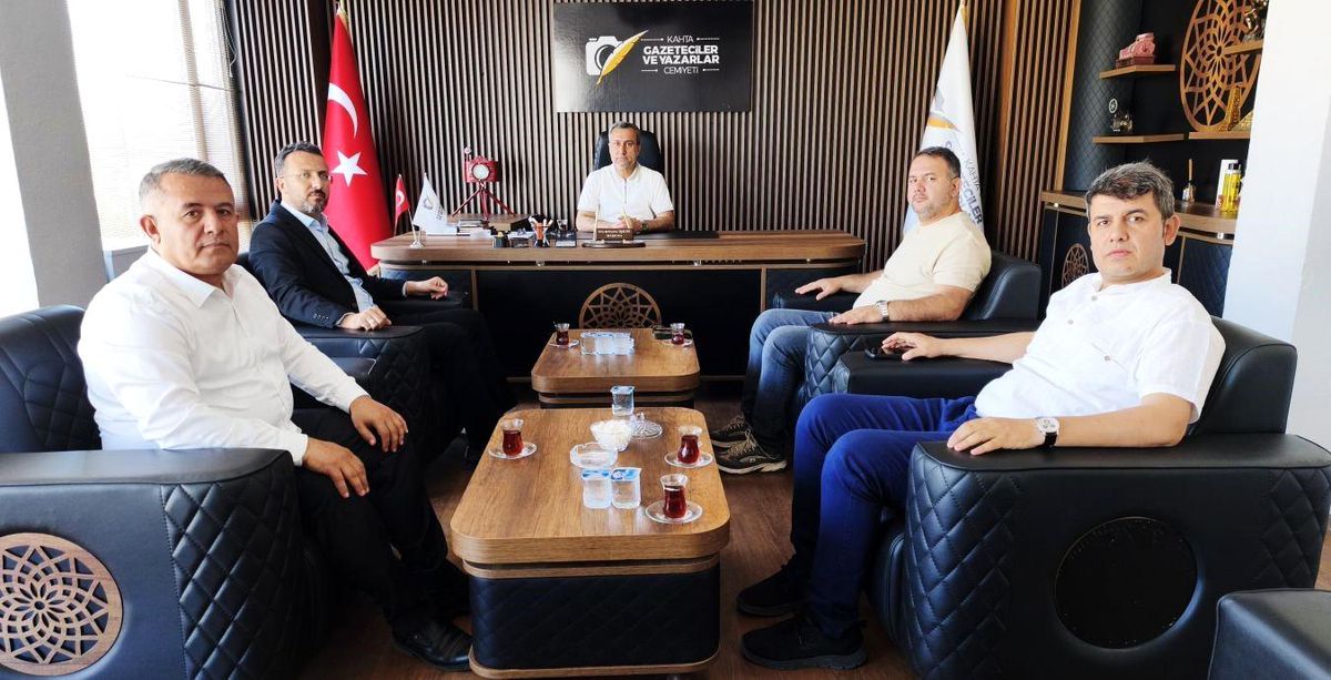 Kahta Hastanesi Basın Temsilcilerini Ziyaret Etti