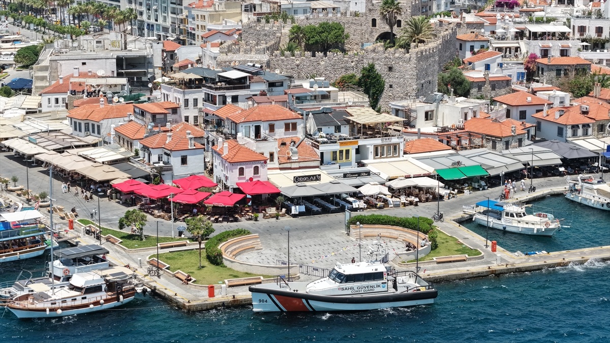 Sahil Güvenlik 44 Yaşında