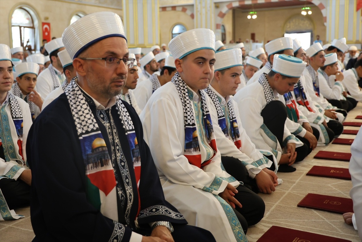 Hafızlık İcazet Töreni Düzenlendi