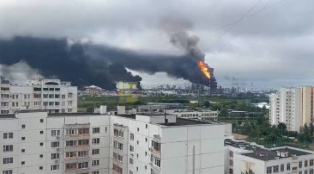 Rusya-Ukrayna savaşı şiddetlendi! Moskova'daki havalimanlarında uçuşlar durduruldu