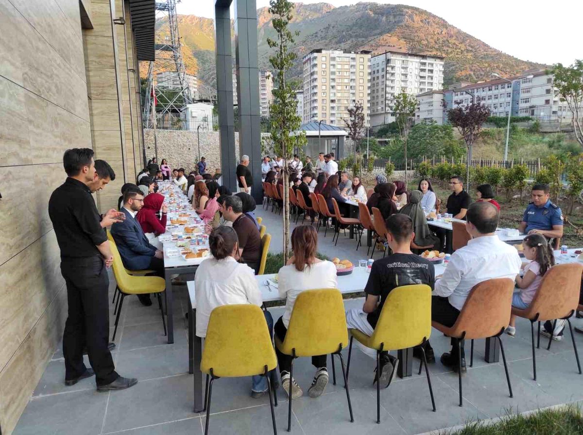 Sason\'da YKS Öğrencilerine Moral Programı