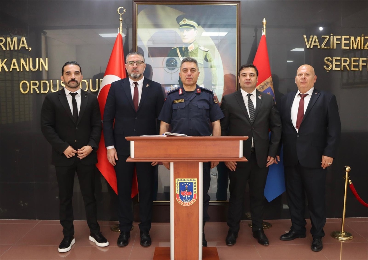 Dernek Başkanlarından Jandarma Komutanına Ziyaret