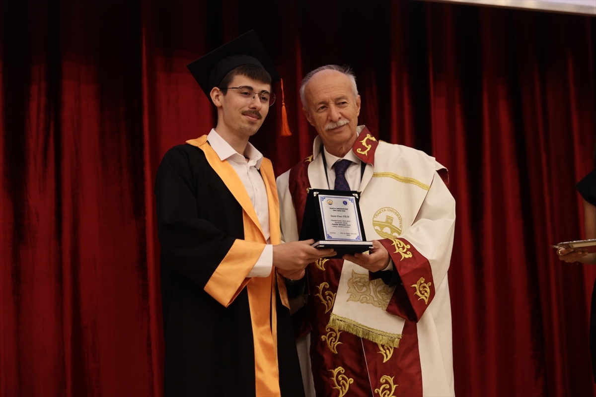 Trakya Üniversitesi Mezuniyet Töreni