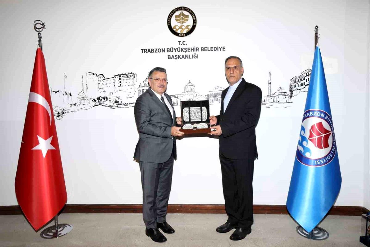 Türkiye ile İran arasındaki ticarette Trabzon Limanı\'nın önemi artacak
