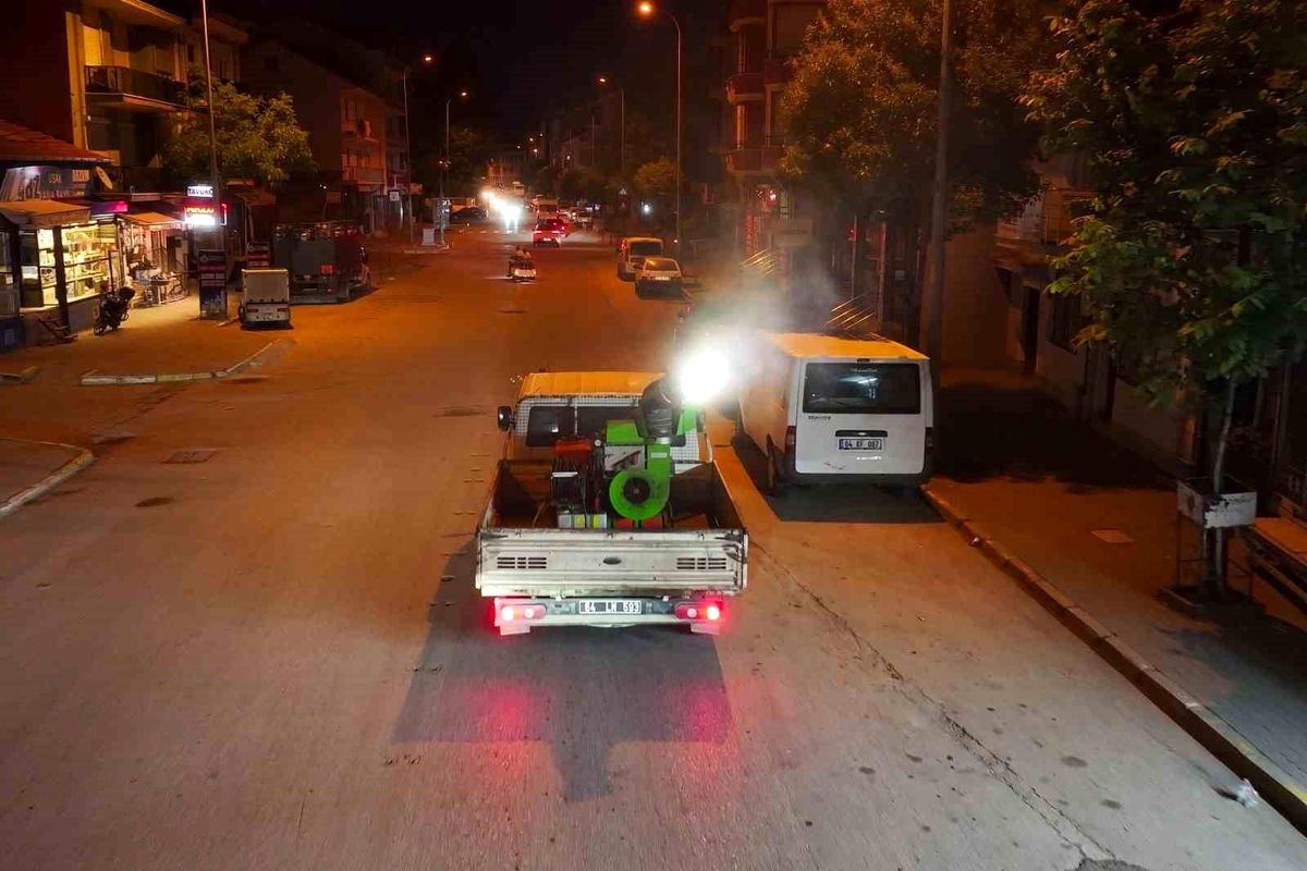 Uşak Belediyesinden vektörle mücadele seferberliği