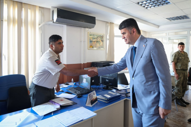 Vali Kalaylı'dan Askerlik Şubesi'ne ziyaret