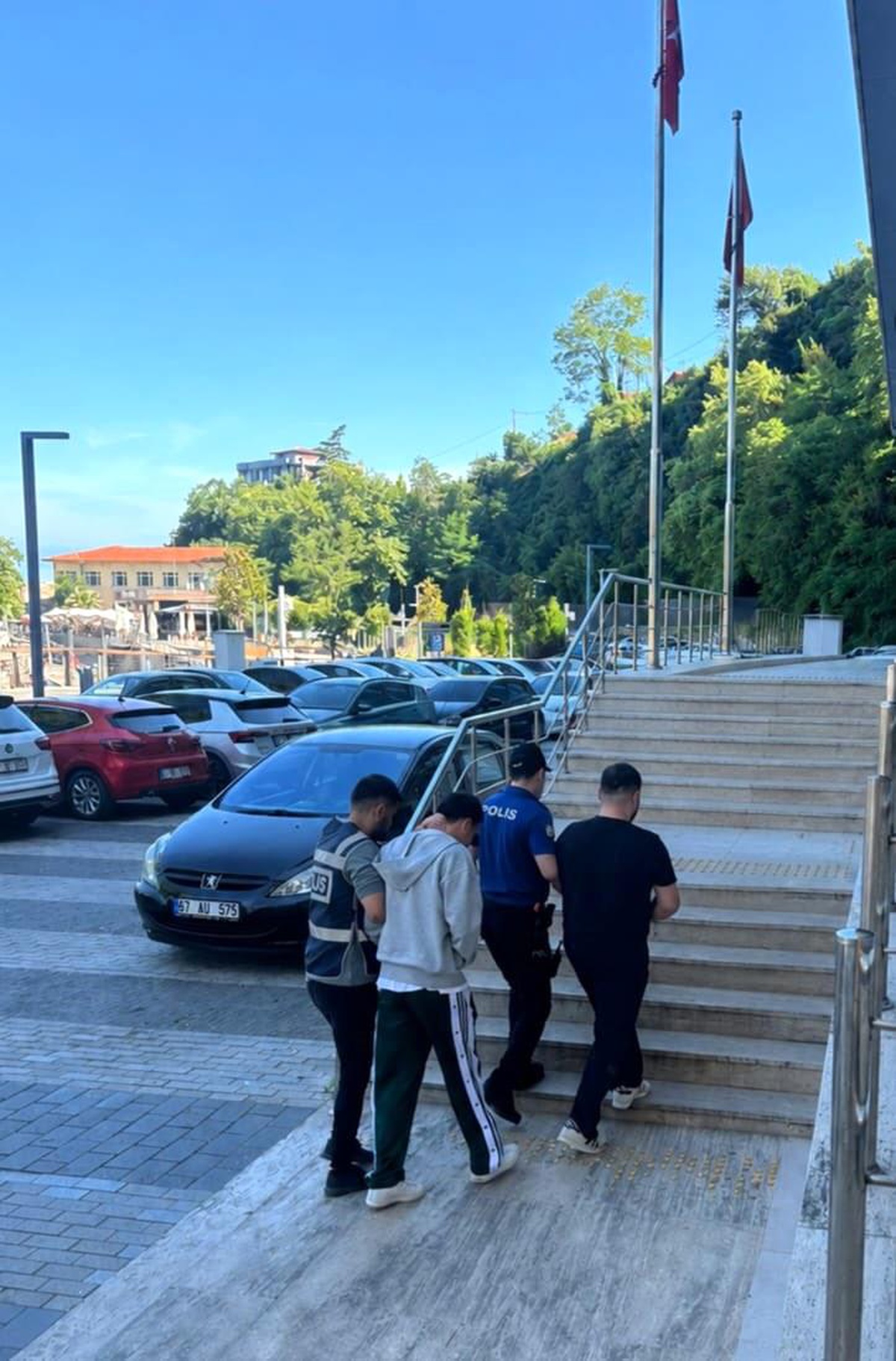 Zonguldak\'ta Fuhuş Operasyonu: 2 Tutuklama