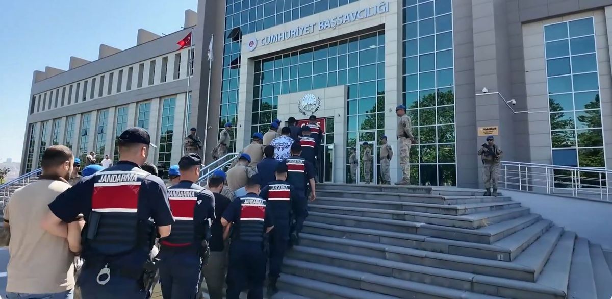 DEAŞ Operasyonunda 70 Şüpheli Yakalandı