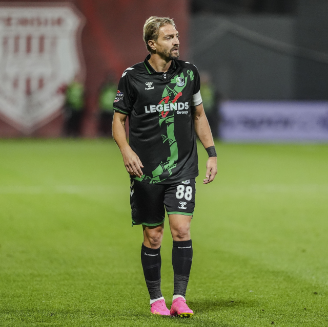 37 yaşındaki Caner Erkin futbolu bıraktı