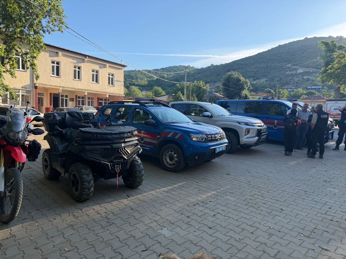 Karacabey\'de Kayıp Ali Süer İçin Arama Başlatıldı