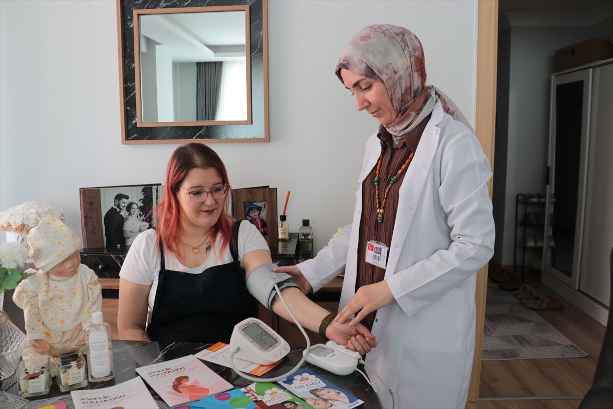 Kocaeli\'de Her Gebeye Bir Ebe Uygulaması