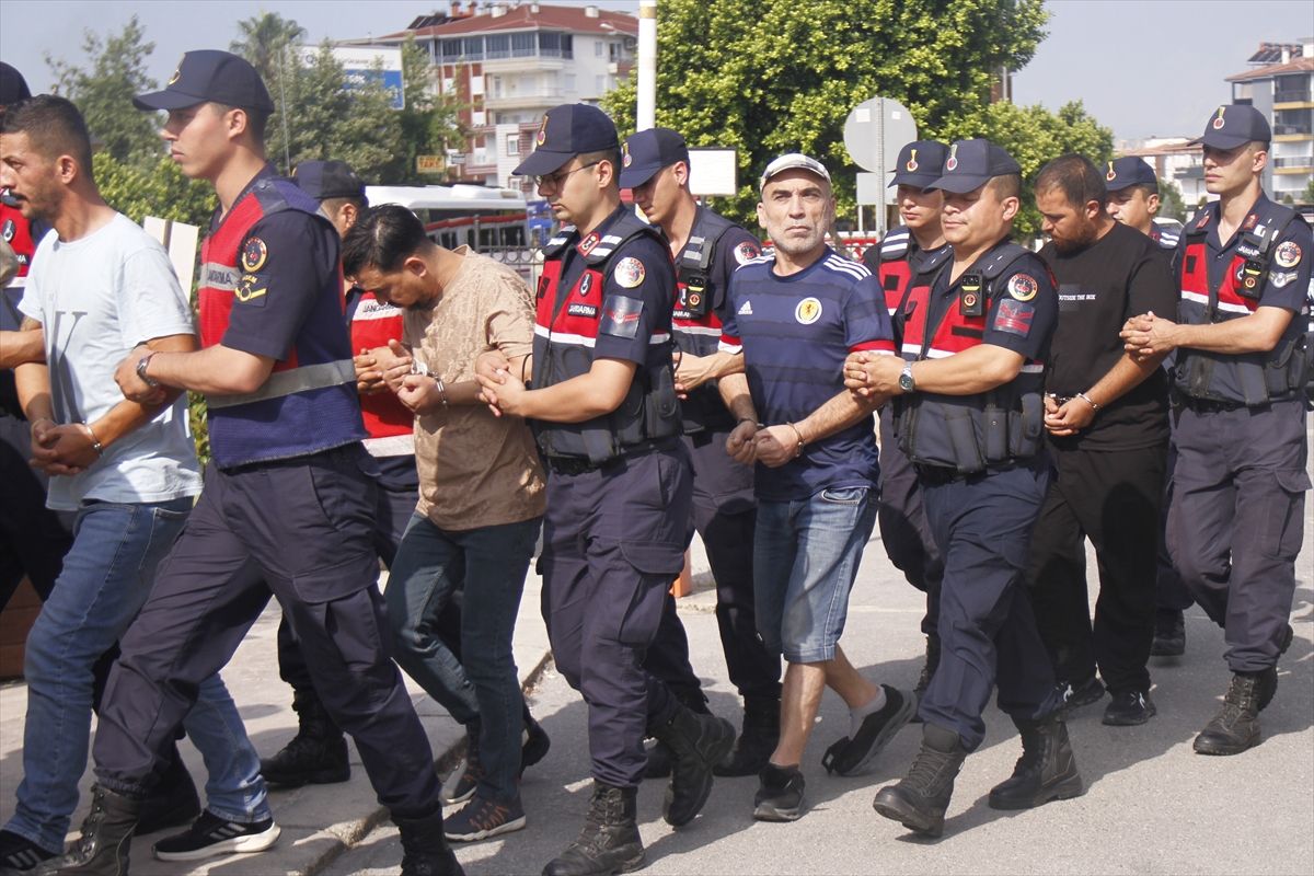 Serik\'te Uyuşturucu Operasyonu: 9 Gözaltı