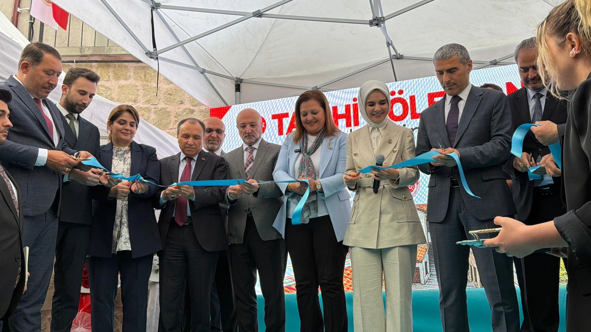 Tarihi Köle Hanı Açıldı