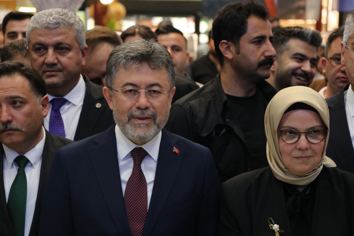 Çarşı Melikgazi\'nin Açılışı Yapıldı