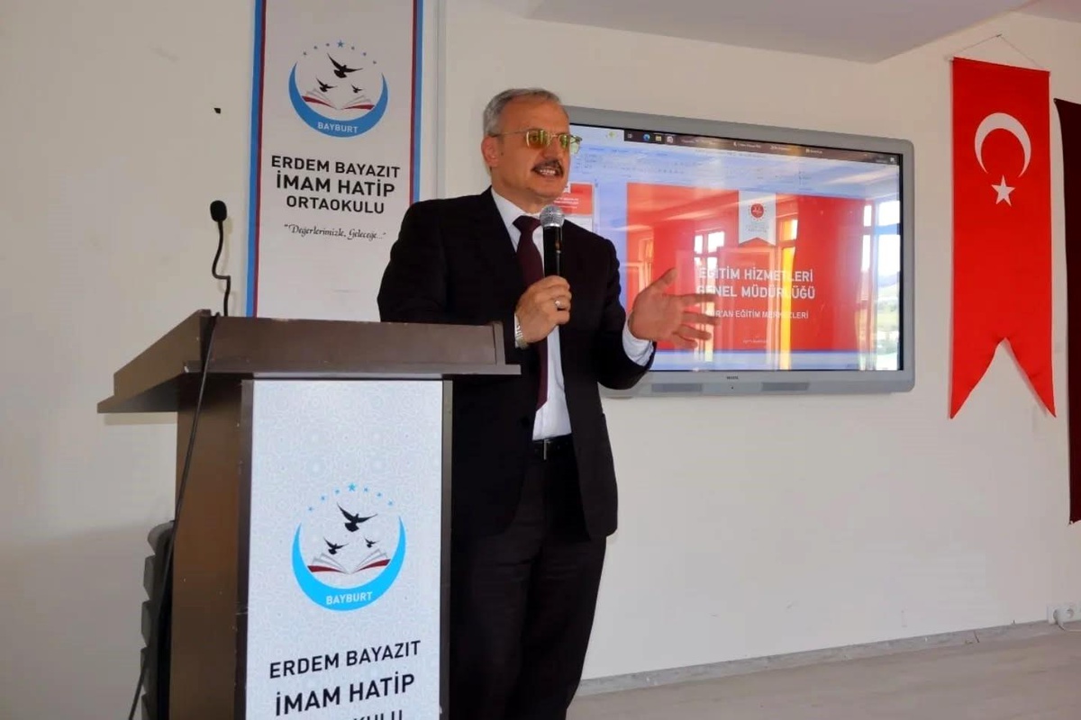 Kur\'an Eğitim Merkezleri Tanıtıldı