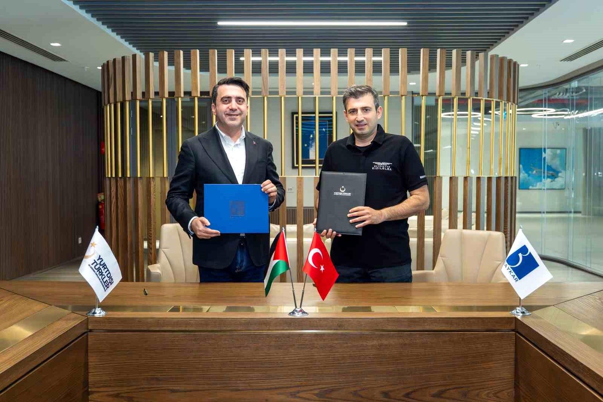 Baykar, 200 Filistinli Öğrenciye Burs Veriyor