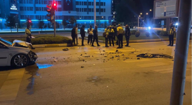 Çorum'da kazaya karışan sürücü aracını bırakıp kaçtı