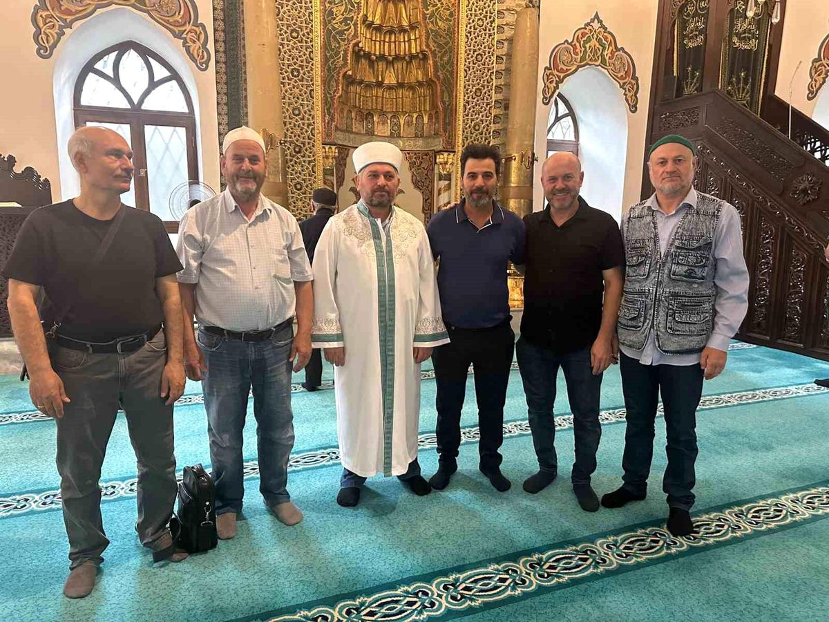 Bursa\'da Cuma Hutbeleri İşaret Diliyle Tercüme Ediliyor