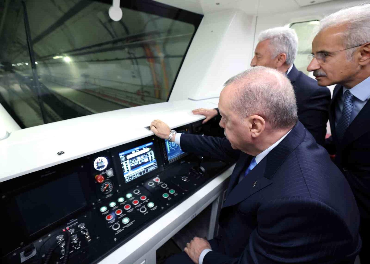 Erdoğan: Yeni metro 31 Temmuz\'a kadar ücretsiz
