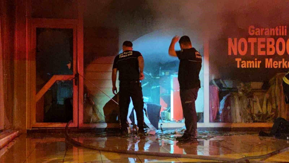 Ekmek teknesinin yandığını görünce gözyaşlarına boğuldu