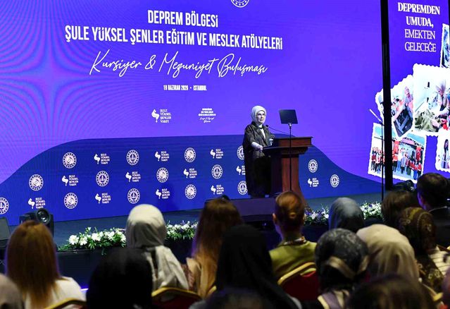 Emine Erdoğan’dan deprem bölgesinde kadınlara 50 yeni iş yeri desteği