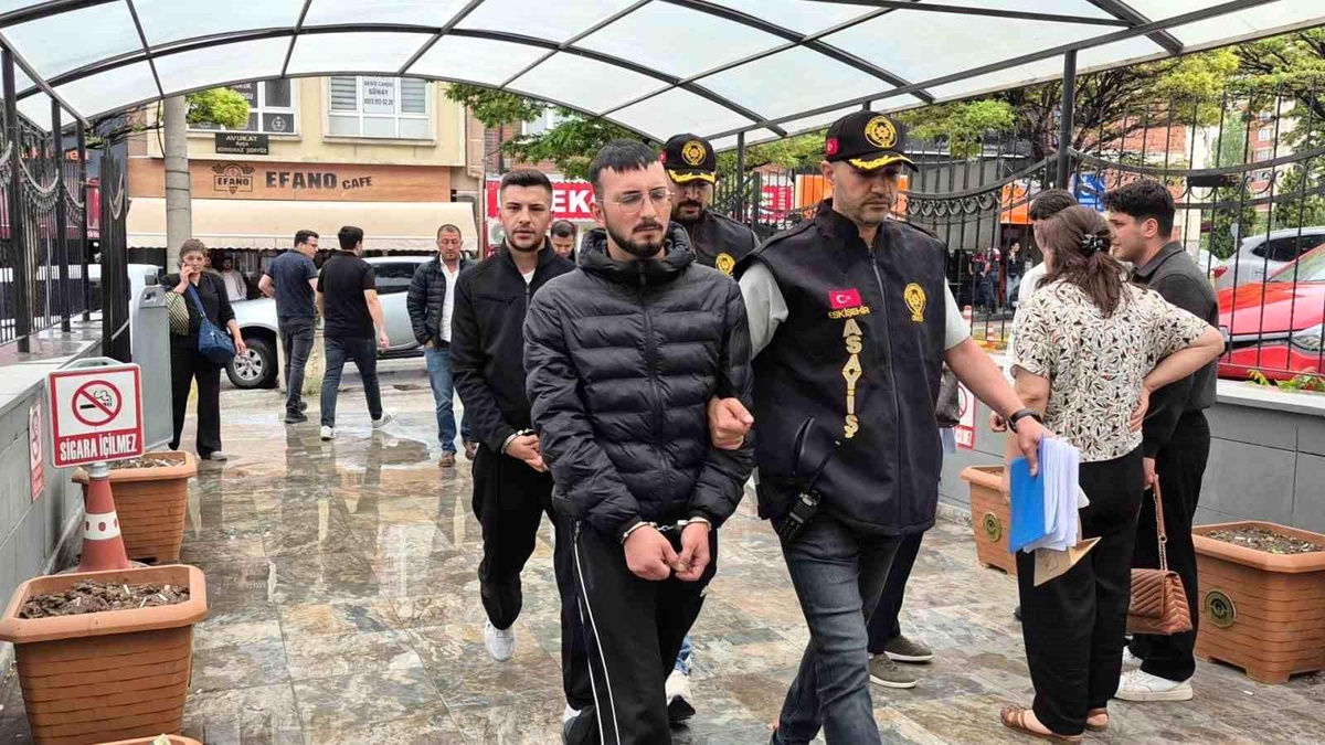 Eskişehir\'de Kavga: İki Şüpheli Adliyeye Sevk Edildi