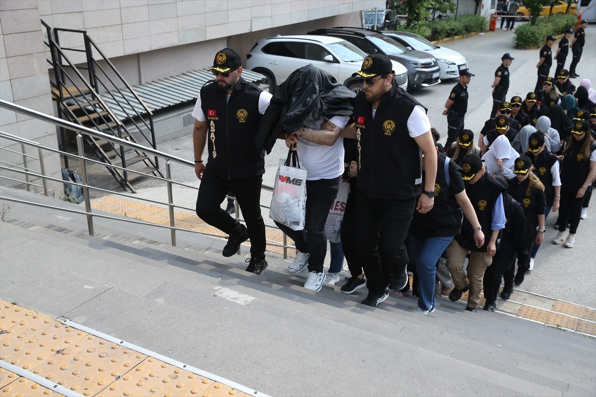 Eskişehir\'de Fuhuş Operasyonu: 7 Tutuklama