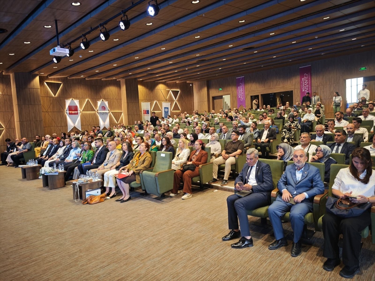 Gaziantep\'te Yerel Yönetişim Zirvesi