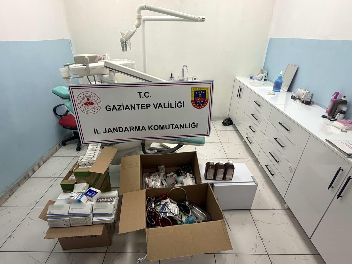 Gaziantep\'te Ruhsatsız Diş Kliniğine Operasyon