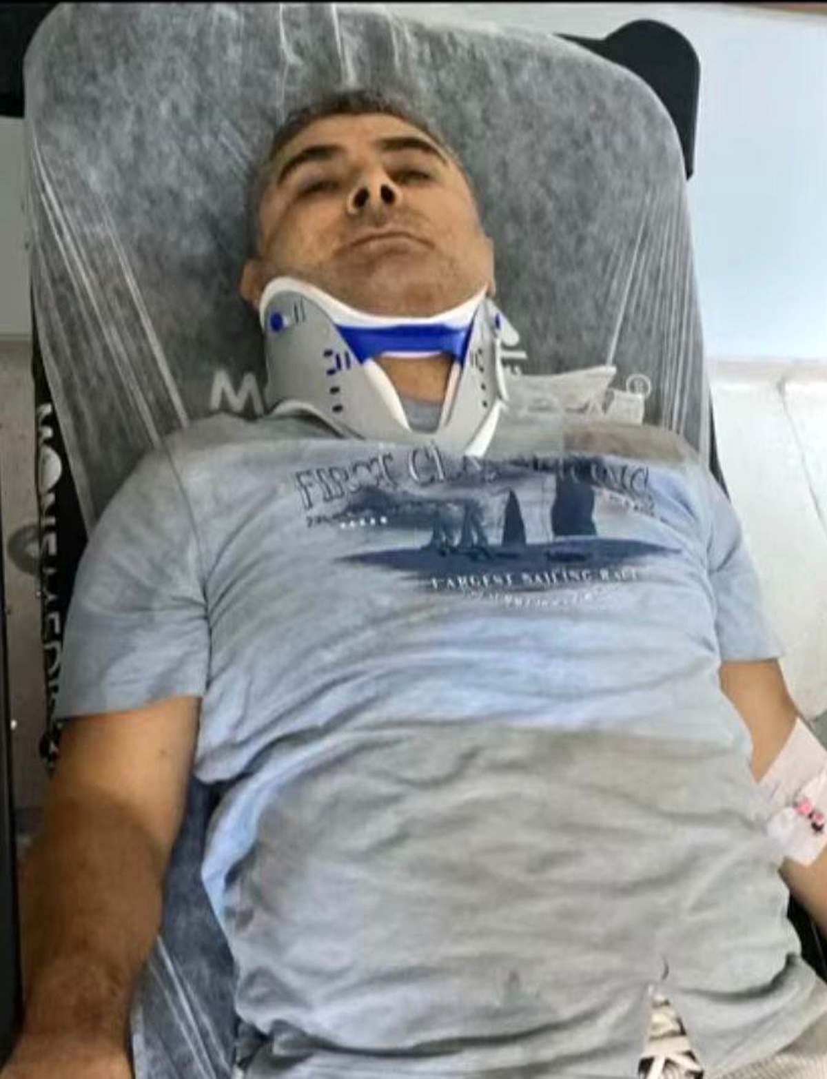 İBB Kültür A.Ş. yöneticisi Erhan Karaal\'ın sedyedeki fotoğrafı ortaya çıktı