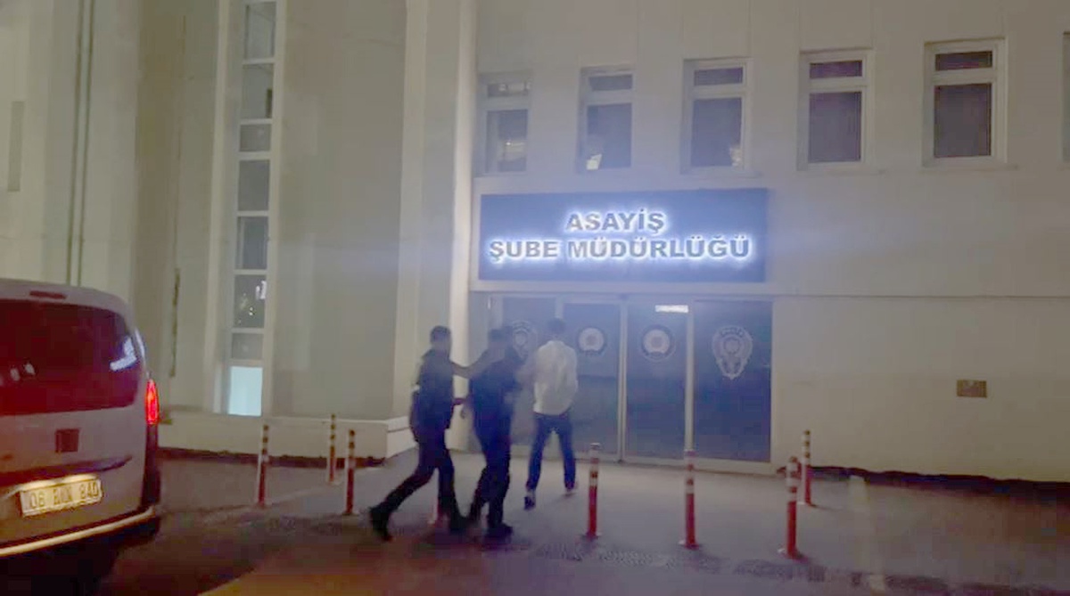 Milletvekili Dolandırıldı!