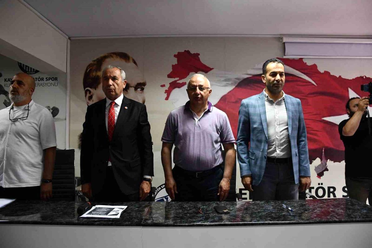 KASKF Genel Kurulu\'nda Mutlu Önal Güven Tazeledi