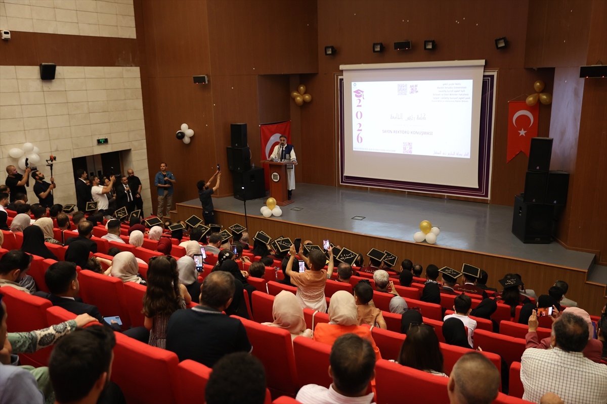 Mardin Artuklu Üniversitesi\'nde Mezuniyet Töreni