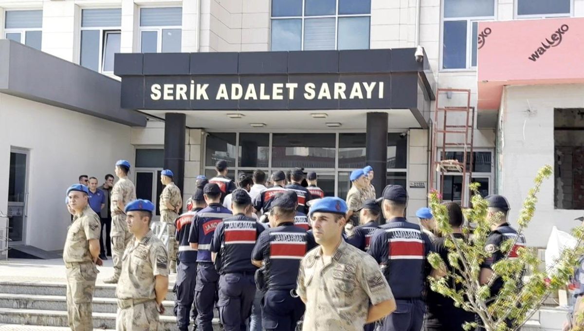 Serik\'te uyuşturucu operasyonu: 9 gözaltı