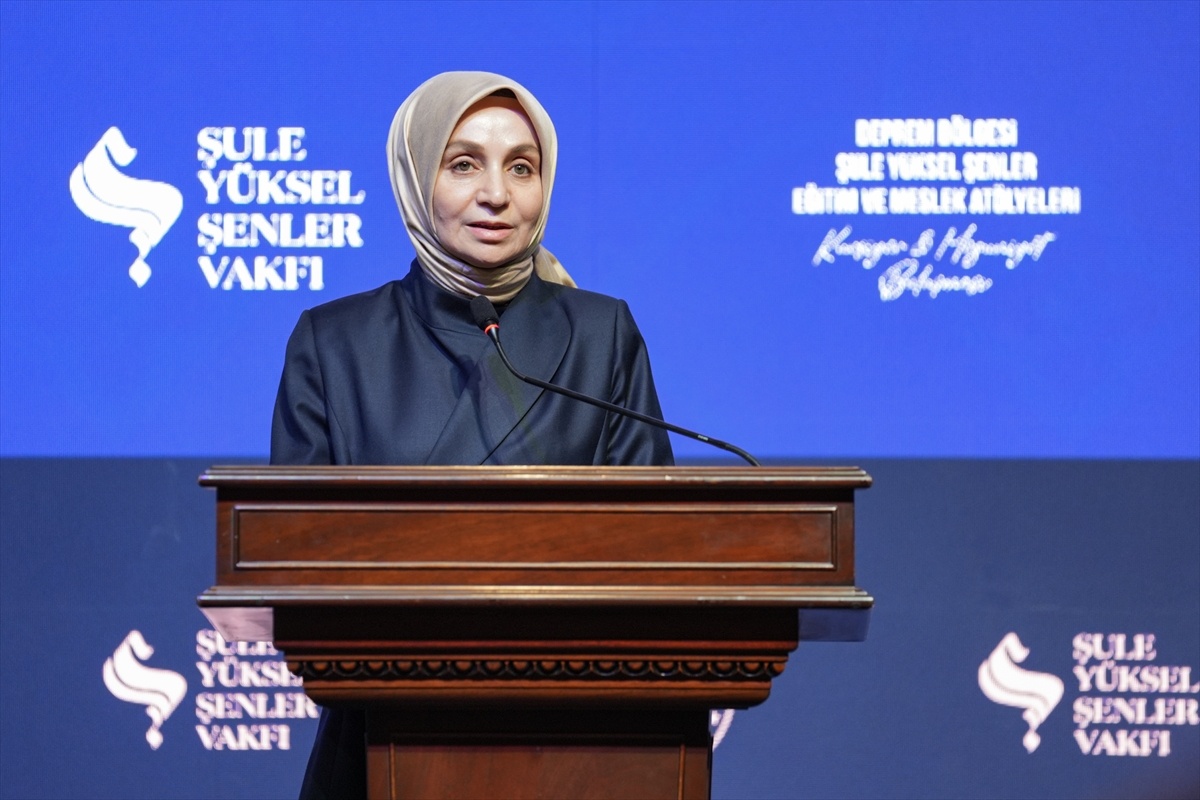 Deprem bölgesi kadınlarına meslek atölyeleri buluşması