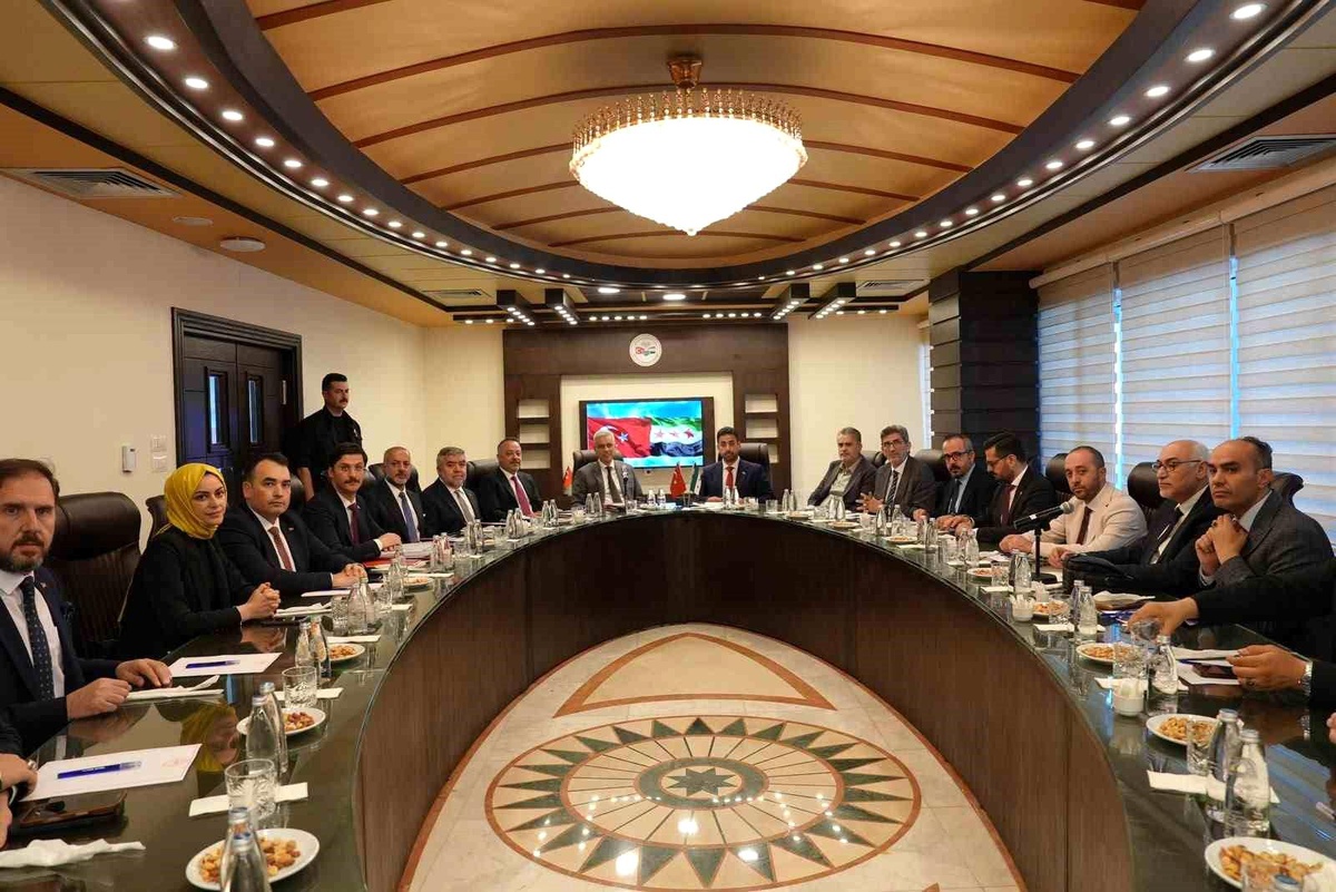 Türkiye ve Suriye sağlık alanında iş birliği anlaşması imzaladı