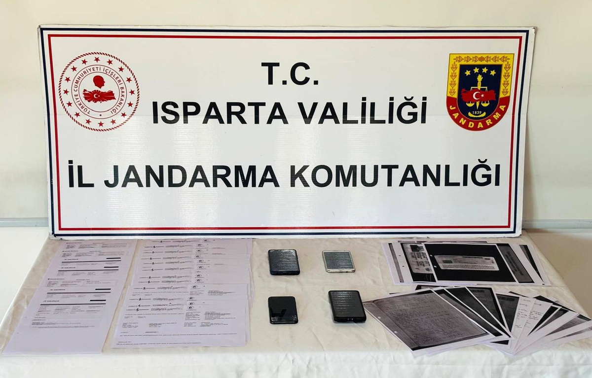19 Şüpheli Dolandırıcılıktan Gözaltında