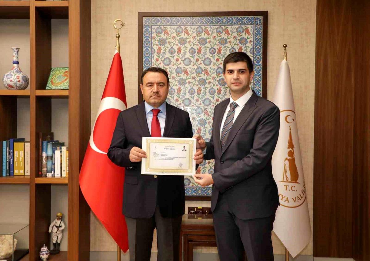 Kaymakam Teltik\'e Başarı Belgesi