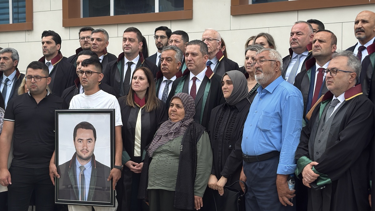 Hamza Hanedar, Avukatı Öldürmekten Ağırlaştırılmış Müebbet Aldı