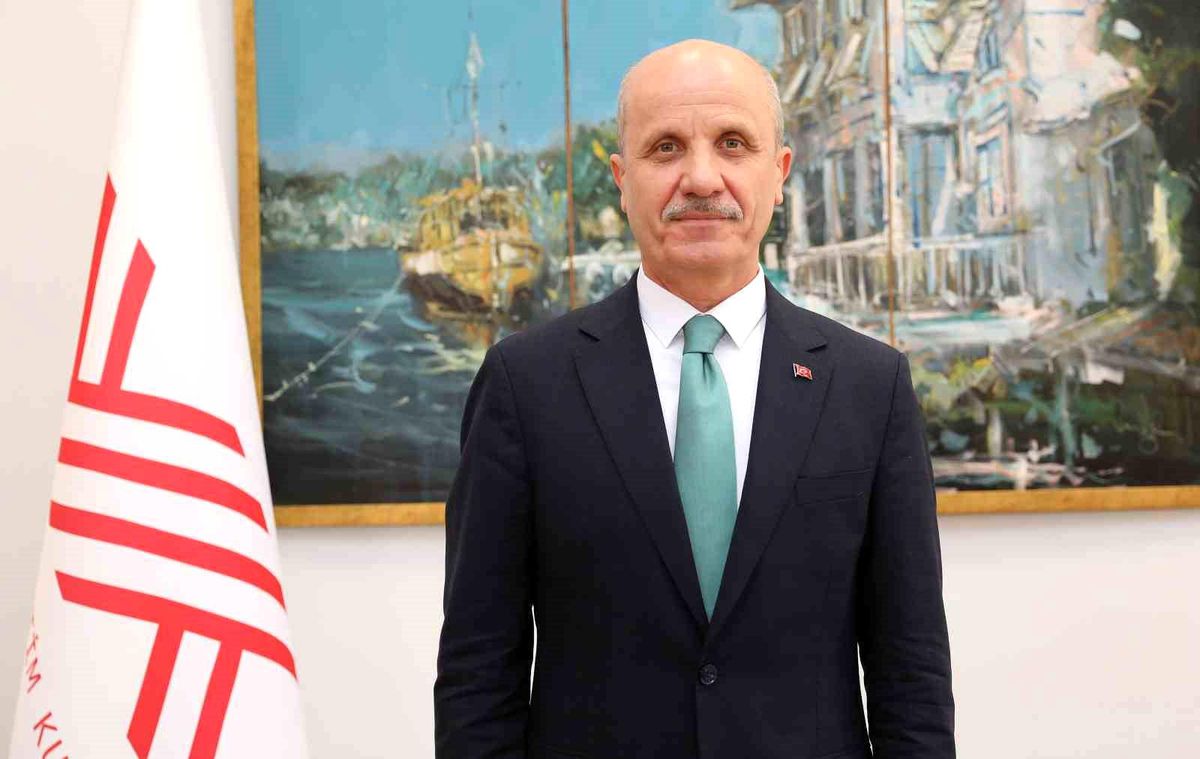 YÖK Başkanı\'ndan YKS Adaylarına Başarı Dili