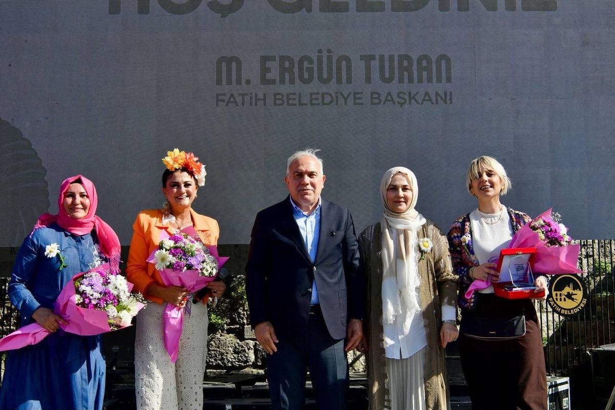 2. Geleneksel Örgü Festivali Yedikule\'de Düzenlendi
