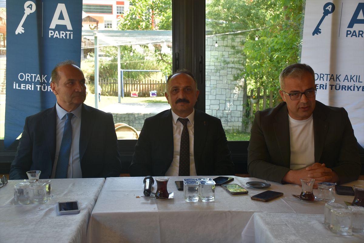 Anahtar Parti Gümüşhane\'de Ziyaretler Gerçekleştirdi